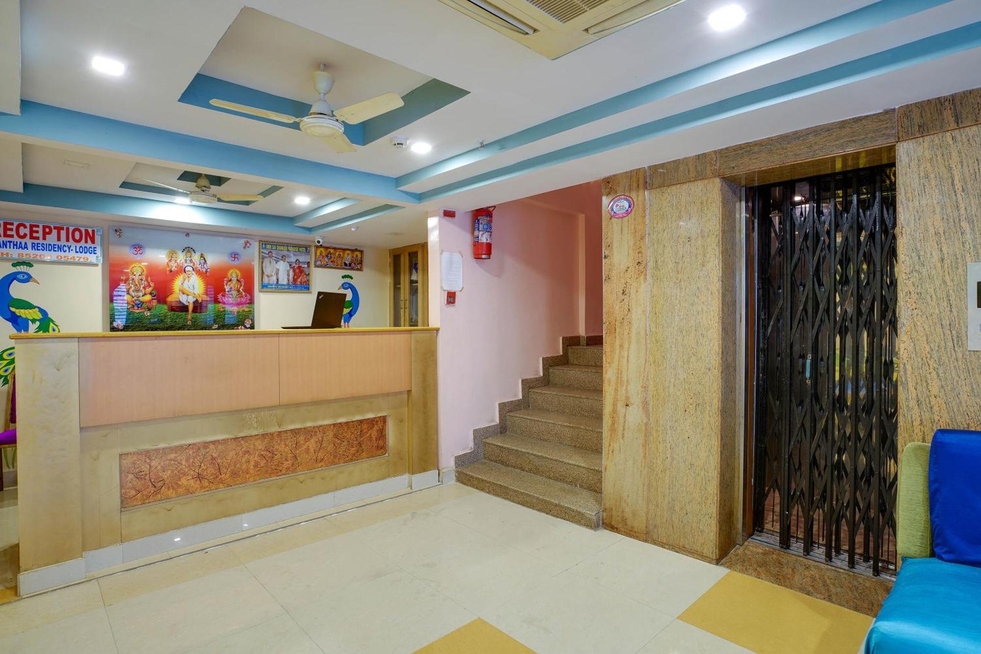Hotel O Shanta Residency Lodge Sururnagar Exteriör bild